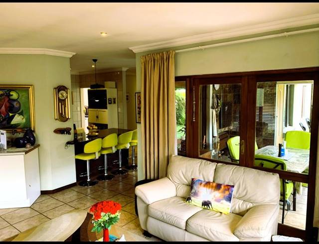3 BEDROOM TOWNHOUSE FOR SALE IN HUGHES